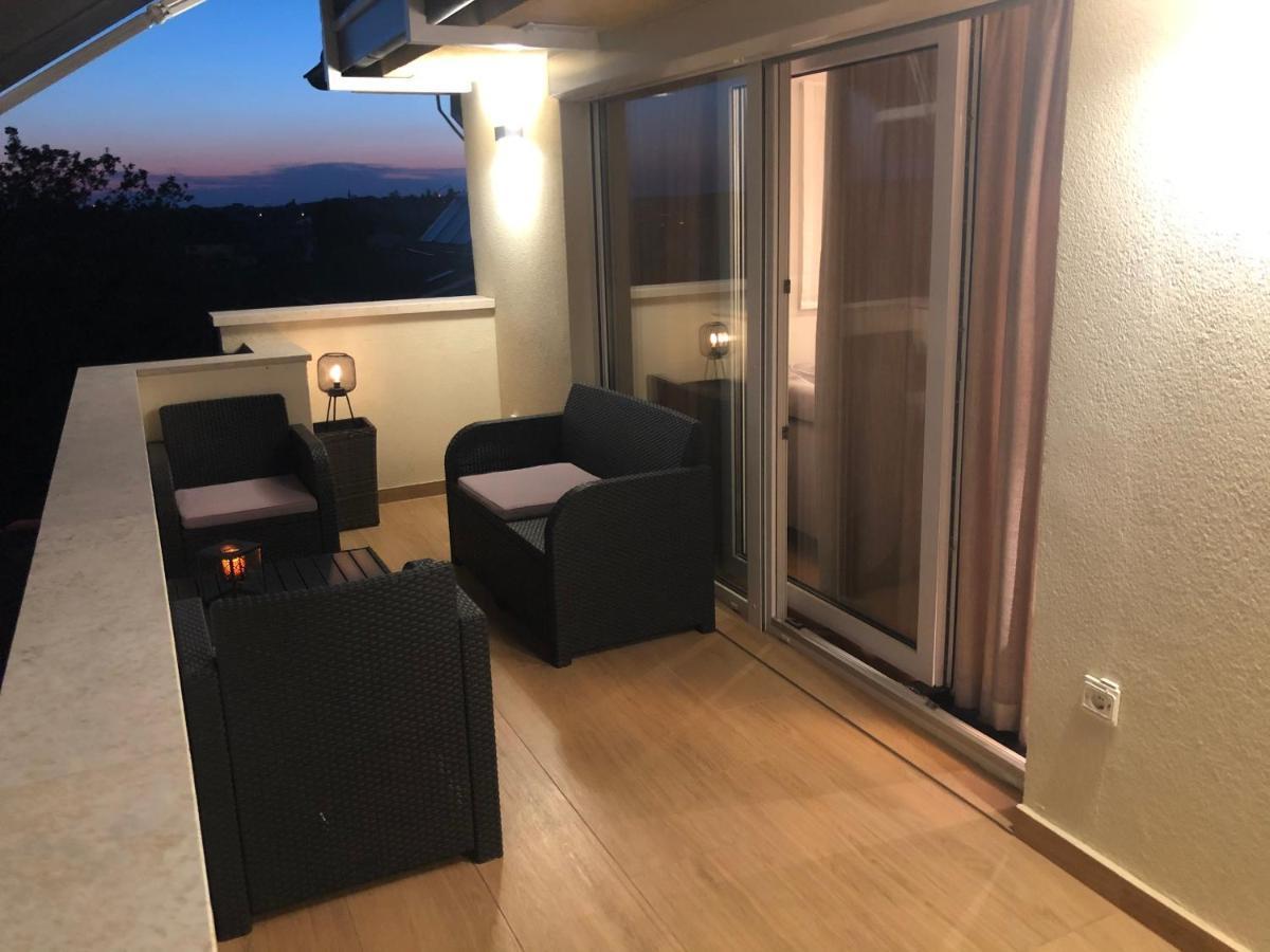 Sunny Apartment Ana Medulin Ngoại thất bức ảnh